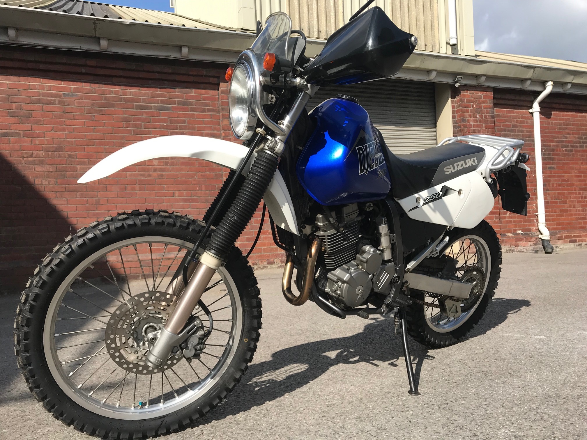 Suzuki djebel 250 xc