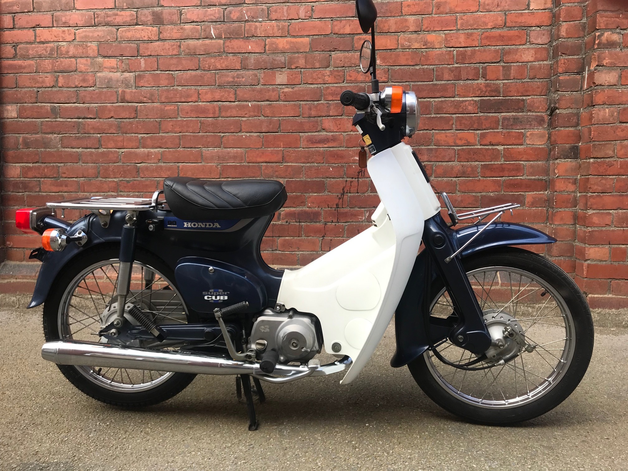 Honda-C90 - ULEZ-Bike | Seven Seas Motors