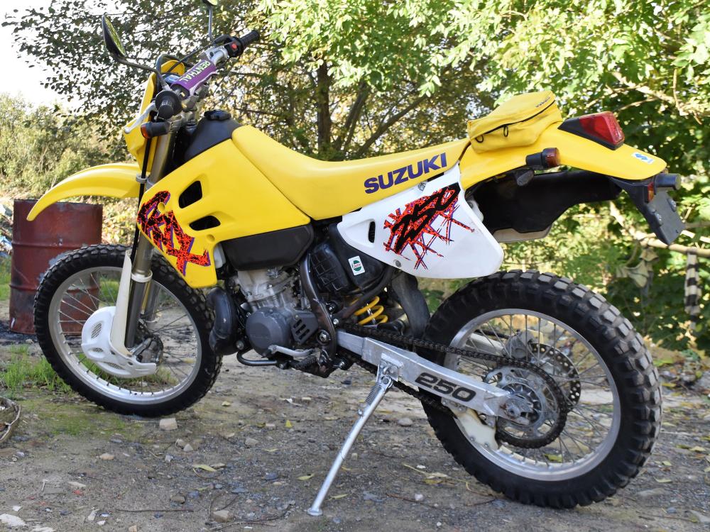 Suzuki rmx250s характеристики